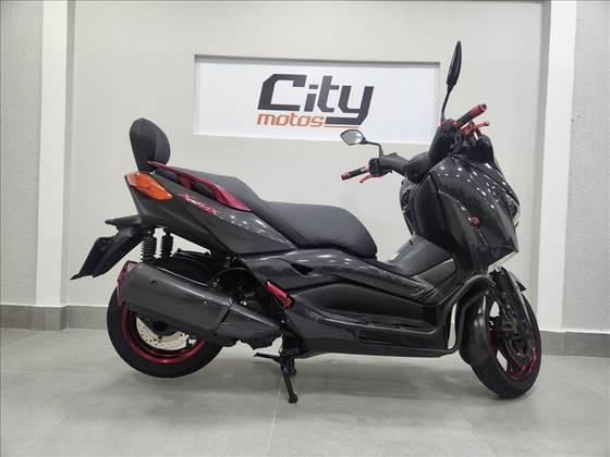 YAMAHA XMAX ABS 